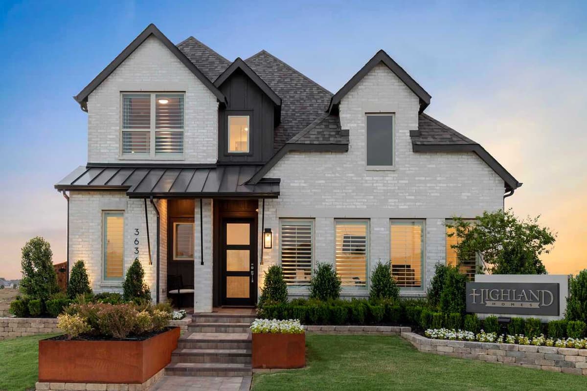 A new home in Sandbrock Ranch, Aubrey, Texas