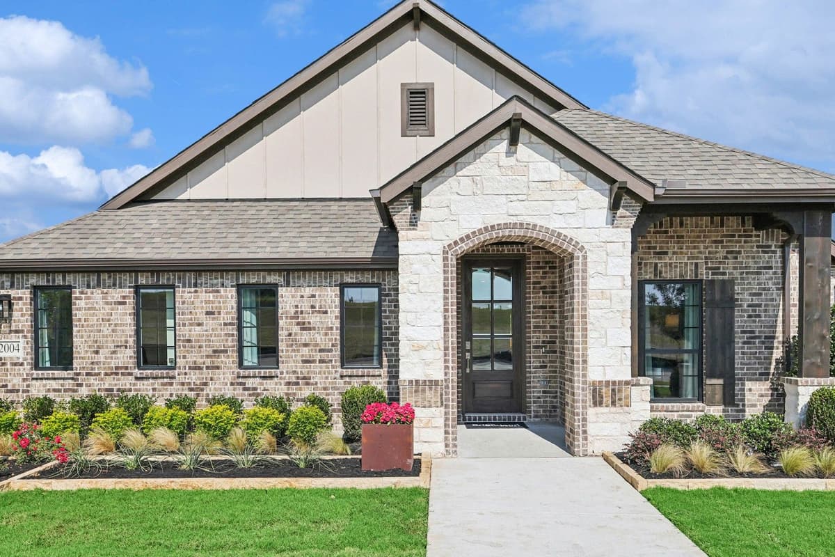 A new home in Pebblebrook, Sherman, Texas